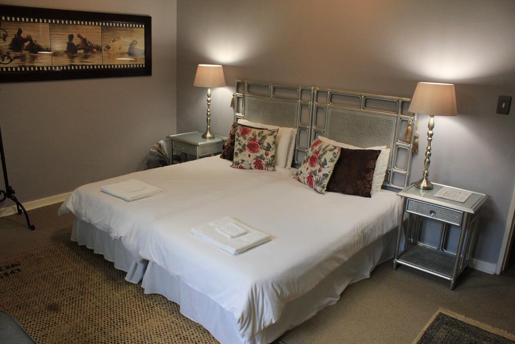 The Sabie Town House Guest Lodge Exterior photo