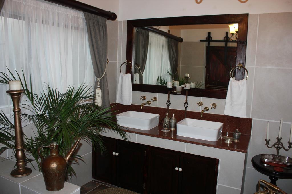 The Sabie Town House Guest Lodge Exterior photo